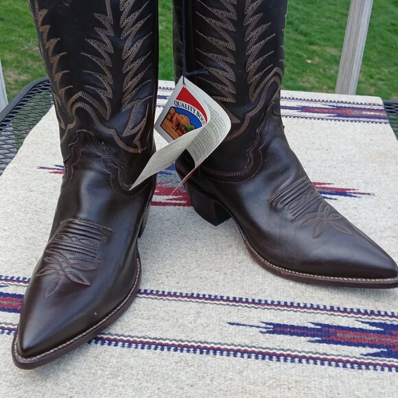 JUSTIN VINTAGE 80'S NWT DARK BROWN LEATHER WESTERN COWBOY BOOTS SIZE 7B B9648 - Picture 9 of 16